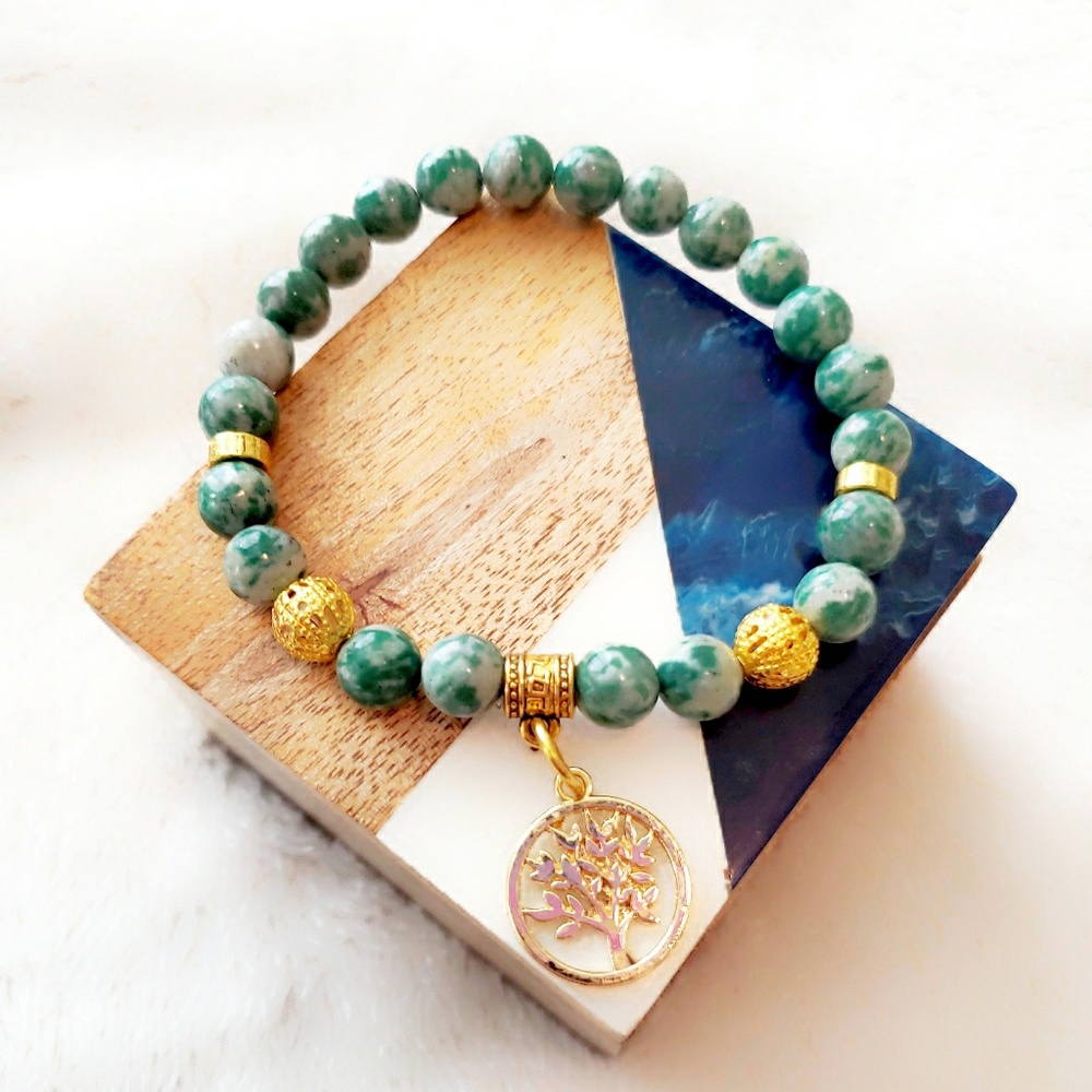Crystal Healing Bracelet: Tree Agate